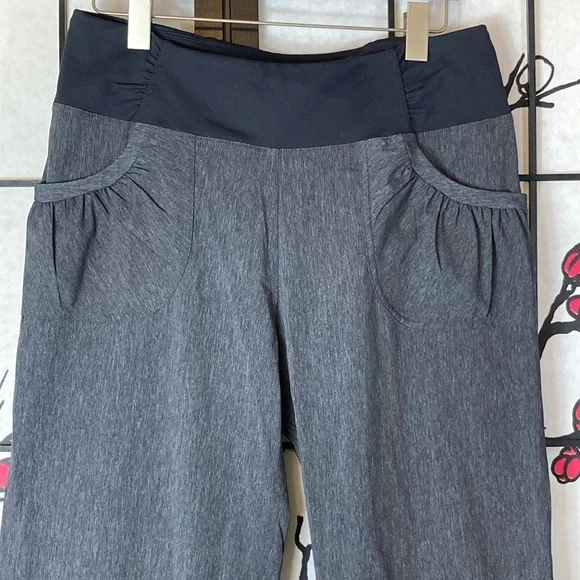 🐲💙PrAna Summit Charcoal Grey Short Fit Pants - Picture 4 of 12